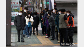 전국 창고 2주 뒤졌더니…마스크 279만장 추가로 나왔다