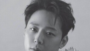 박유천, 화보집까지 발매 예고…가격은 9만원대