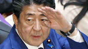 “IOC, 도쿄올림픽 연기 확정…내년 개최” -USA투데이