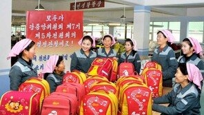 북한도 코로나에 개학 연기…“신입생 교복·신발 생산은 완료”