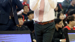 공동 1위 DB 이상범·SK 문경은 “종료 존중…코로나 물리쳐야”