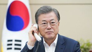 트럼프 “한국 의료장비 지원해달라”…文대통령 “여유분 최대 지원”