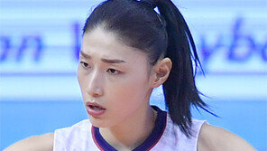 도쿄만 노려보던 김연경 “당혹스럽지만 당연”