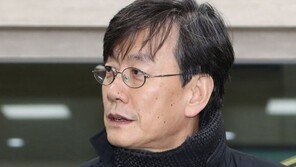 손석희, 김웅씨 재판 증인 출석… “언론계 36년 이렇게 마무리 싫어”