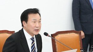 손학규-서청원 비례 2번 차지… 정치권 “욕심 지나쳐”