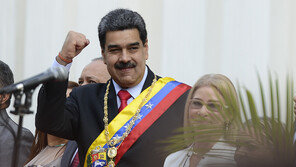 美, 마두로 베네수엘라 대통령 마약범죄 혐의 기소…184억원 현상금도