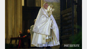교황, 코로나19 전세계 특별 강복…“모두가 한 배 탔다”