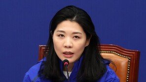 더시민 “신현영, 조국 비판 아냐…학계를 지적한 것”