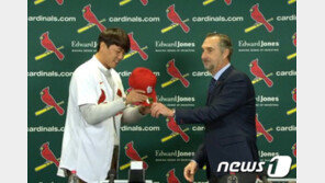 세인트루이스 단장 “김광현, 한국행 돕고 싶긴 한데…”