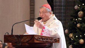 염수정 추기경 “희망을 만드는 사람이 되자”…부활절 메시지 발표