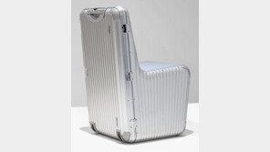 캐리어 의자… 금박 두루마리휴지…