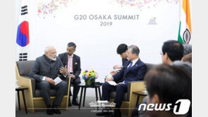 인도 총리 “한국 코로나 위기 잘 관리…과학적 대응 세계가 칭찬”
