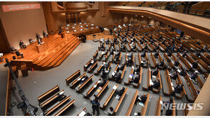 대형교회 60%, 부활절 현장예배…이전주보다 25% 증가