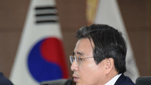 김용범 기재차관 “역사적인 IMF 전망 발표…中 1.2% 성장 눈길”