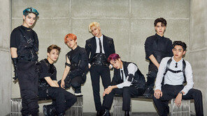 [코로나19가 뒤바꾼 연예계 ②] 가요계, BTS·슈퍼엠 등 온라인으로 무대 옮겨