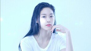 ‘멋쁨의 정석’ 설현, 시크·청량 완벽 소화