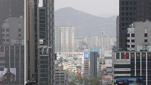 서울, 미세먼지 걷히자… 가장 늦은 봄눈