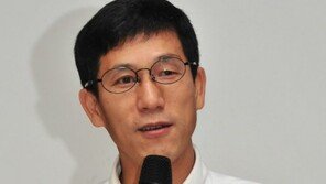 진중권 “안희정·정봉주·민병두·오거돈…與 인사들 성추문”