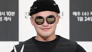 ‘4억 사기’ 마이크로닷 부모 항소심서도 실형