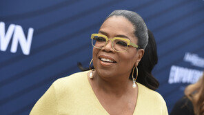 페북, 美 대학생 위한 ‘온라인 졸업식’ 이벤트…오프라 윈프리 축사