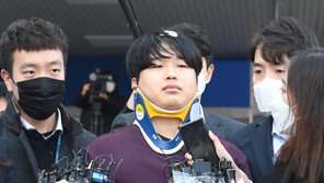 조주빈 지시로 ‘손석희·윤장현 접촉’…공범 2명 영장신청