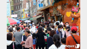 일일 확진자 50명 이상이면…다시 ‘사회적 거리두기’ 복귀
