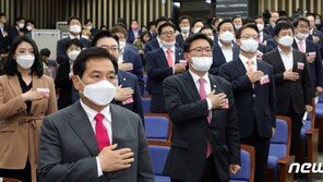김종인 비대위 다시 띄울까…통합당 원내대표 후보들 ‘좌고우면’