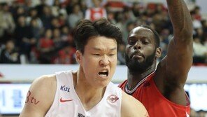 서울 SK, ‘토종 센터’ 송창무와 1억500만원에 FA 계약