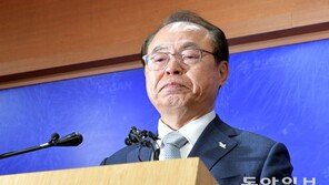 오거돈 측근 신진구 보좌관, 사직 의사 철회 업무 복귀 논란