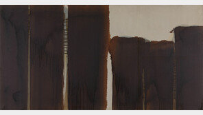 RM과 이승기도 찾은 윤형근 단색화의 매력