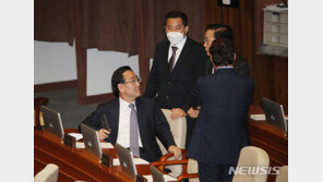 김종인 찾아간 주호영…‘金 비대위’로 결론 날까