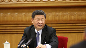 시진핑, 미·중 갈등 속 “국방·무력 강화” 강조