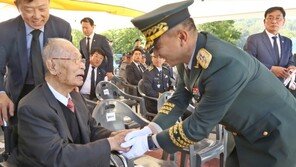 보훈처장 “백선엽 장군, 현충원 안장 대상 맞다”