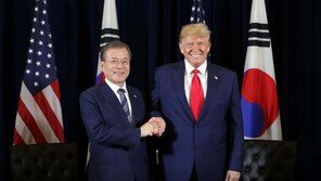 트럼프 “G7에 한국 초청하고 싶어”…韓, 美中 갈등서 딜레마 심화