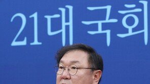 김태년 “3차 추경 이달내 처리…경제 살리겠다는 강력 신호 시장에 줘야”