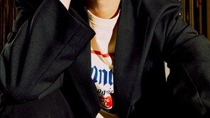 엑소 백현, ‘딜라이트’ 초동 70만장 돌파…주간 음반 차트 1위