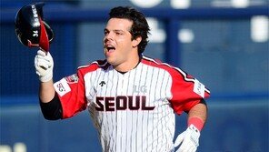 체구는 돌덩이, 기량은 복덩이… LG ‘라모스 파티’