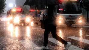 [날씨]2일 낮부터 비소식…서울·경기 등 천둥·번개·돌풍