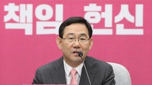 주호영, 與 향해 “히틀러도 법치 외치며 독재”