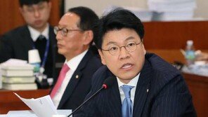 ‘시비 말라’ 김종인에…장제원 “이런게 막말…월급 직원에게도 안될 말”