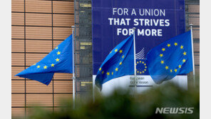 EU, 6월 말까지 역내 국경 전면 재개방…“때가 됐다”