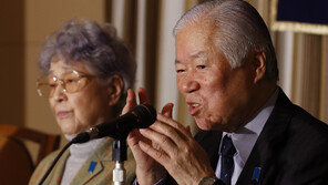 北납치 일본인 ‘메구미’ 부친 사망…아베 “죄송한 마음 가득”