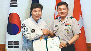 ‘헐크’ 이만수, 육사 야구부 ‘총사령관’ 됐다