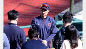 ‘최소 희생번트’ 롯데의 선 굵은 야구…허문회 감독의 ‘직감’