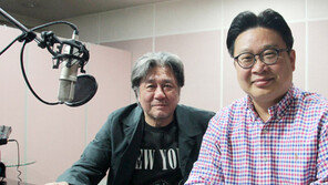 [연예뉴스 HOT③] 최민식, 봉오동전투 100주년 기념 내레이션