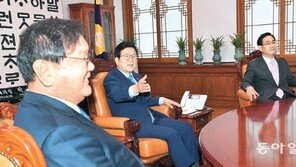 朴의장, 8일 정오까지 상임위案 요구… 野 “불가”