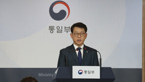 통일부 “북측, 오후 남북연락사무소 전화에는 응답”