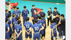 男배구 첫 외인 사령탑 산틸리 감독 “우승까지 준비 과정이 더 중요”