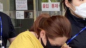 ‘가방학대 사망 소년’ 친부도 조사…방조혐의 등 수사