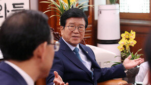 朴국회의장, 여야에 …“12일까지 상임위 명단 제출하라” 통보